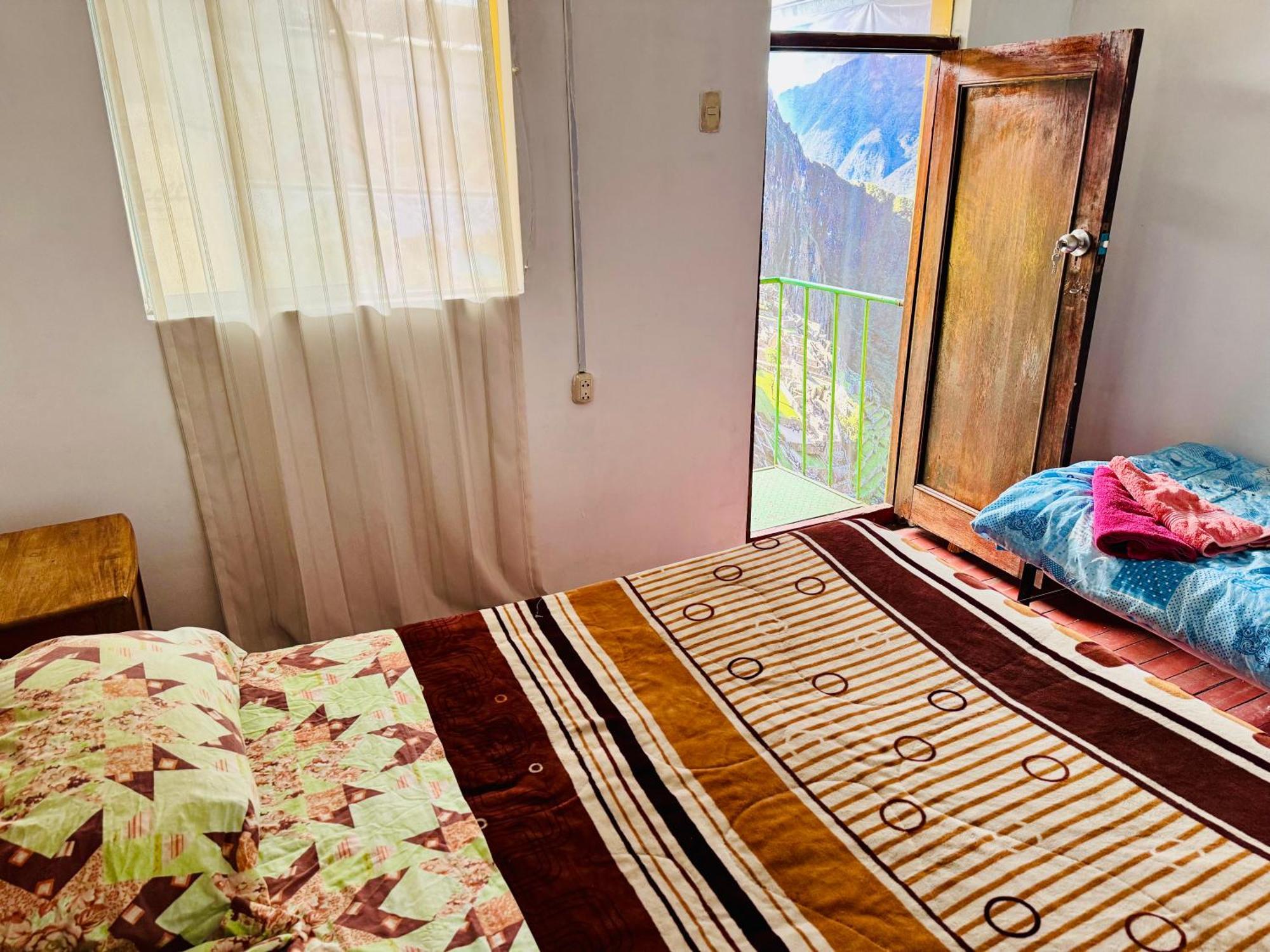 Ukumari Hostel Куско Экстерьер фото